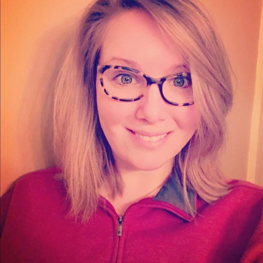 Meet your Posher, Ashley